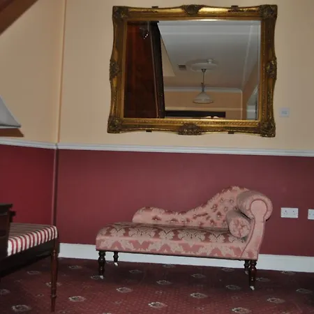 Vale Bed & Breakfast